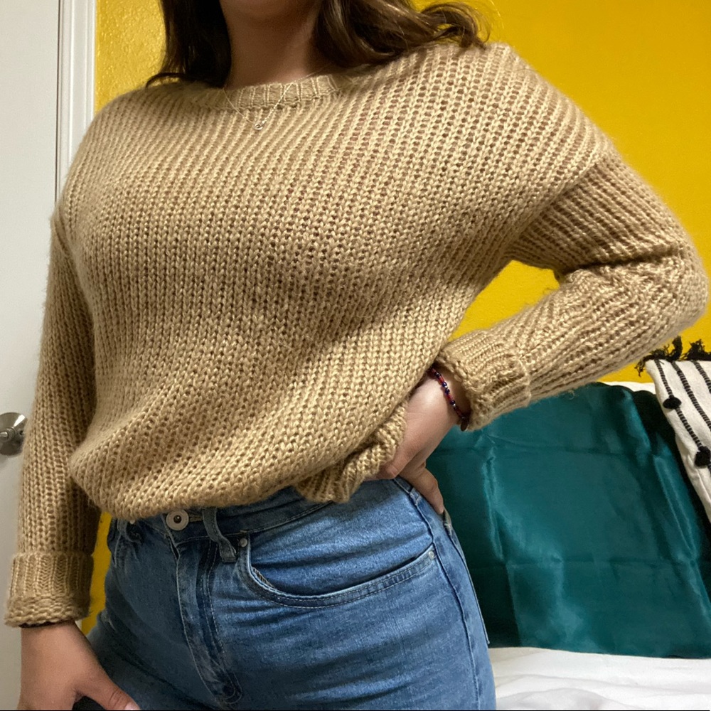 Forever 21 Beige Knit Sweater